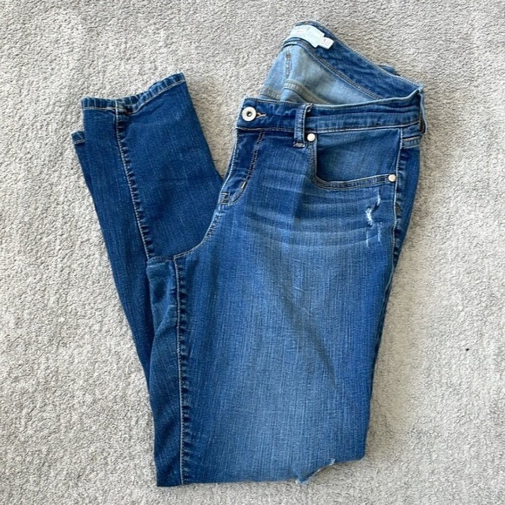 VGC Torrid Boyfriend Jean - Medium Wash - Some Distressing - Size 12R - Picture 3 of 5